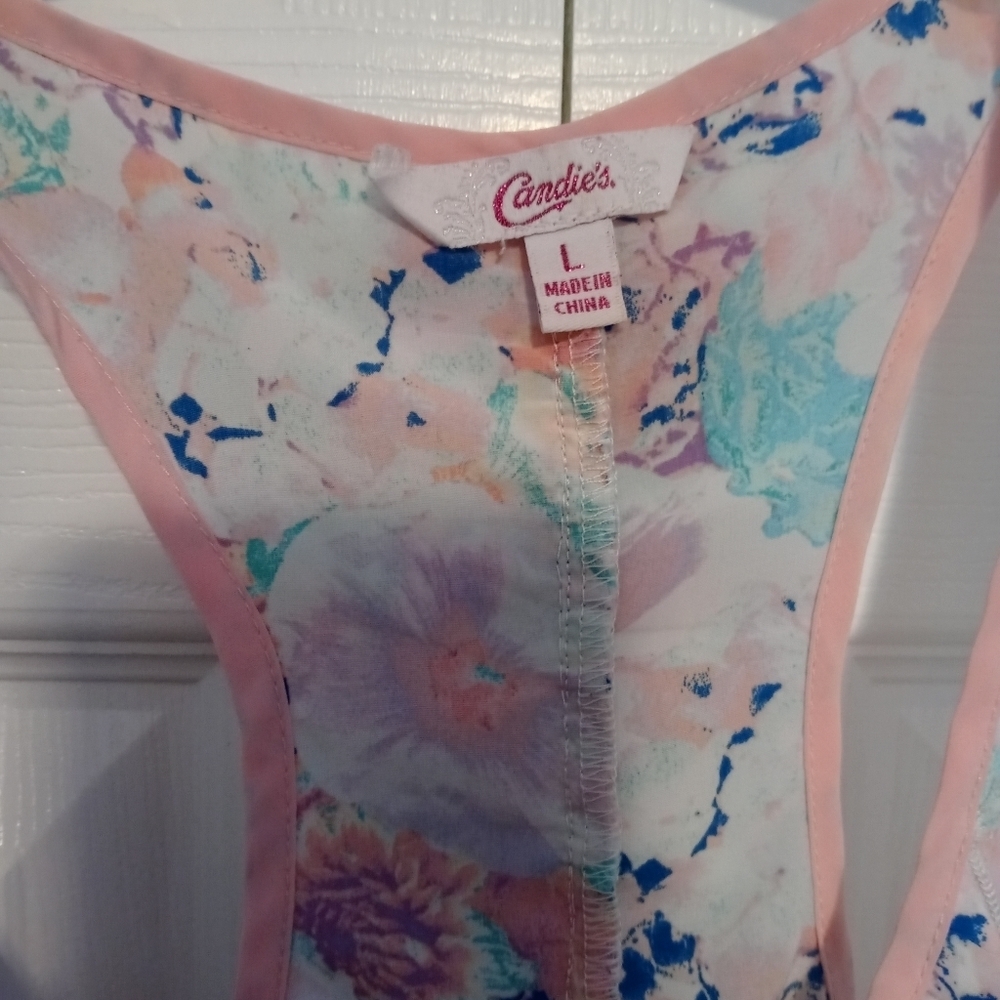 Candies size large lightweight shirt - Picture 4 of 7